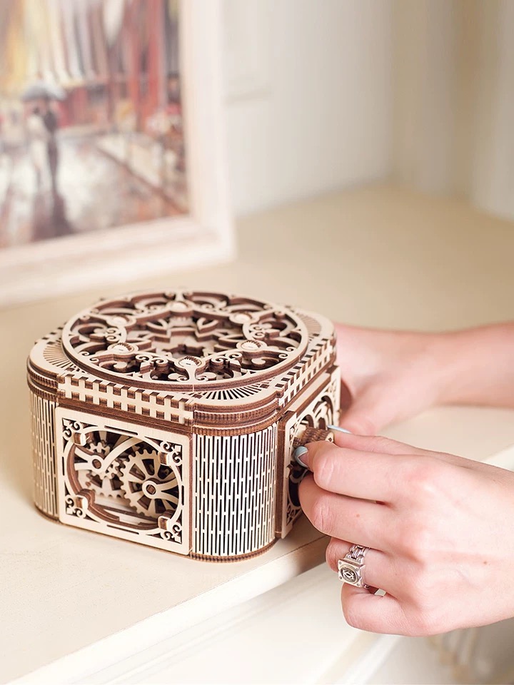 Round Filigree Jewelry Box custom laser-cut wooden jewelry boxes by Engravia Mauritius