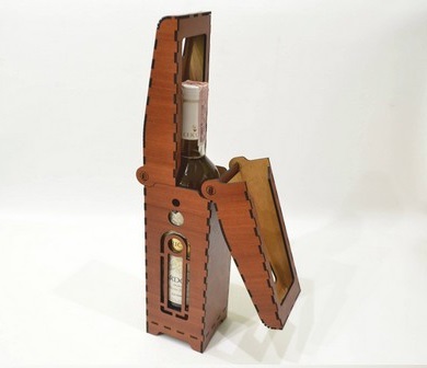 Portable Bottle Case, custom laser-cut wooden product by Engravia Mauritius