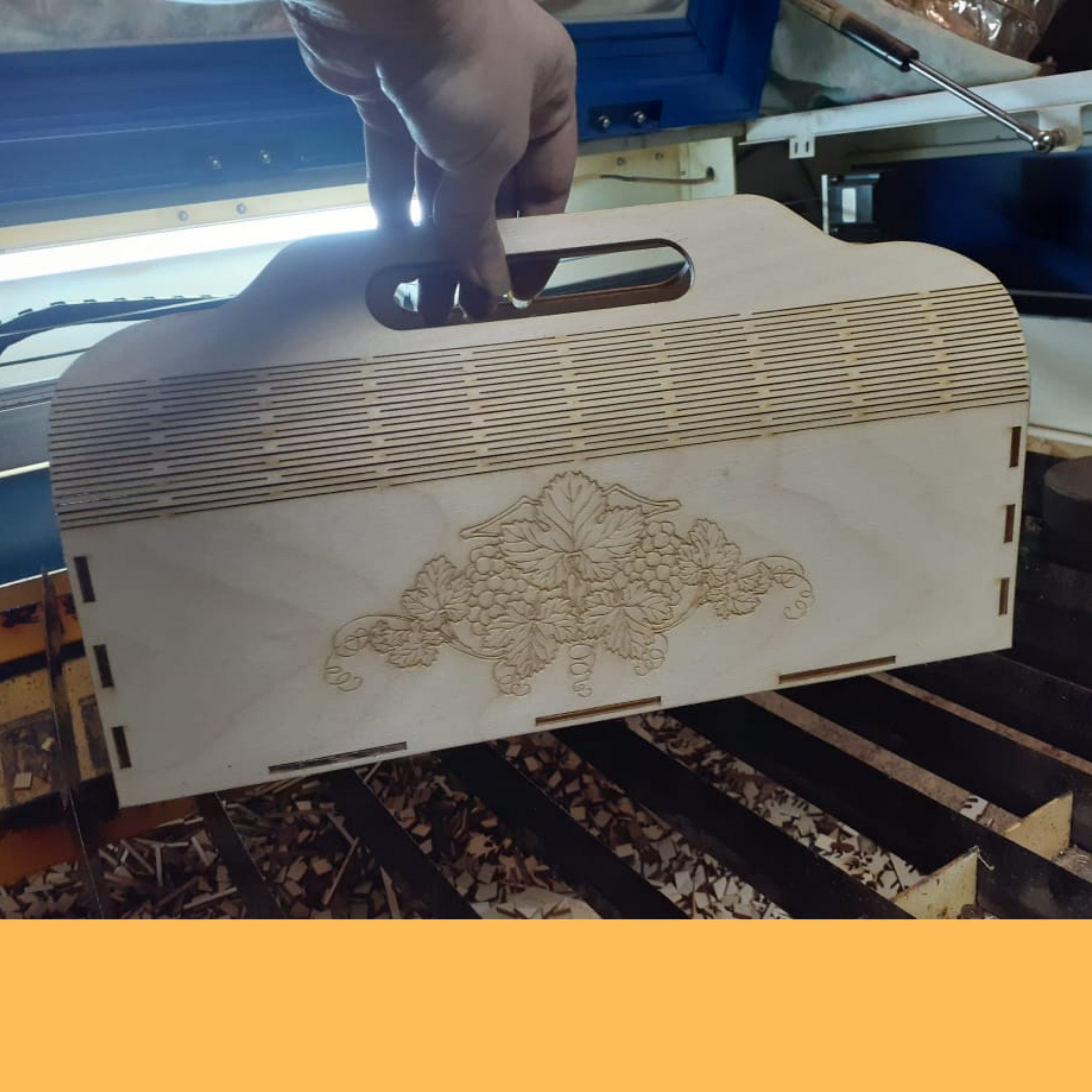 Curved Wine Bottle Case, custom laser-cut wooden product by Engravia Mauritius